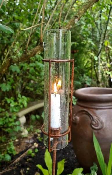 Lykt Eldvakt p ca 120cm h pinne med glass ( rust) 